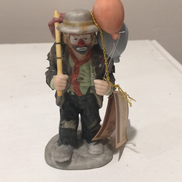 Flambé figurine